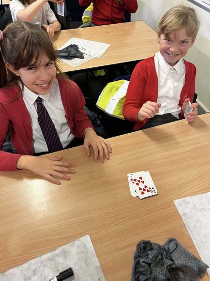 591744357 1321299789797868 1389652543043344064 n